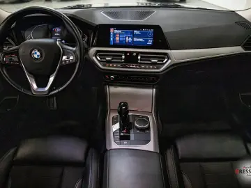 318d Limousine PDC DAB SPORTSITZE LED SITZHZ.