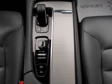 VOLVO XC90 T8 Inscription