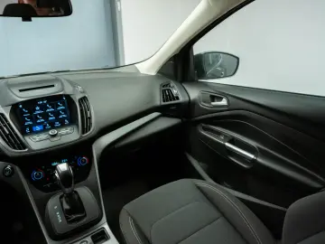 Ford Kuga 2.0 TDCI A/T