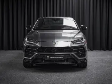 Urus 4.0 V8