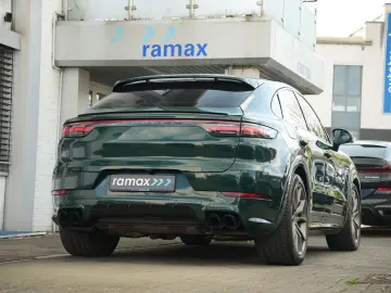 E-Hybrid Coupé SPORTDESIGN-HINTERACHSL-AHK-VOLL