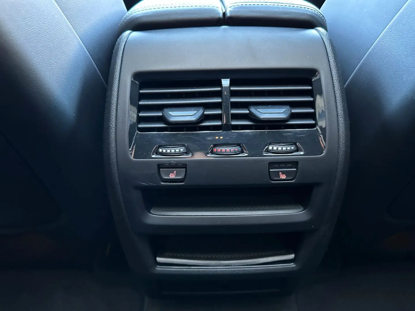 X6 30 d xDrive M Sport HUD,PANO,HARMAN,ACC,AHK