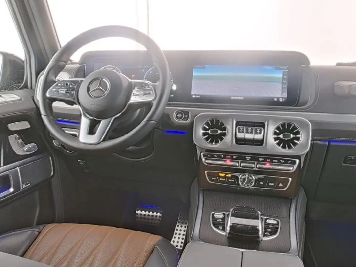 G 400 d AMG Superior DISTRO Night TV Massage AHK