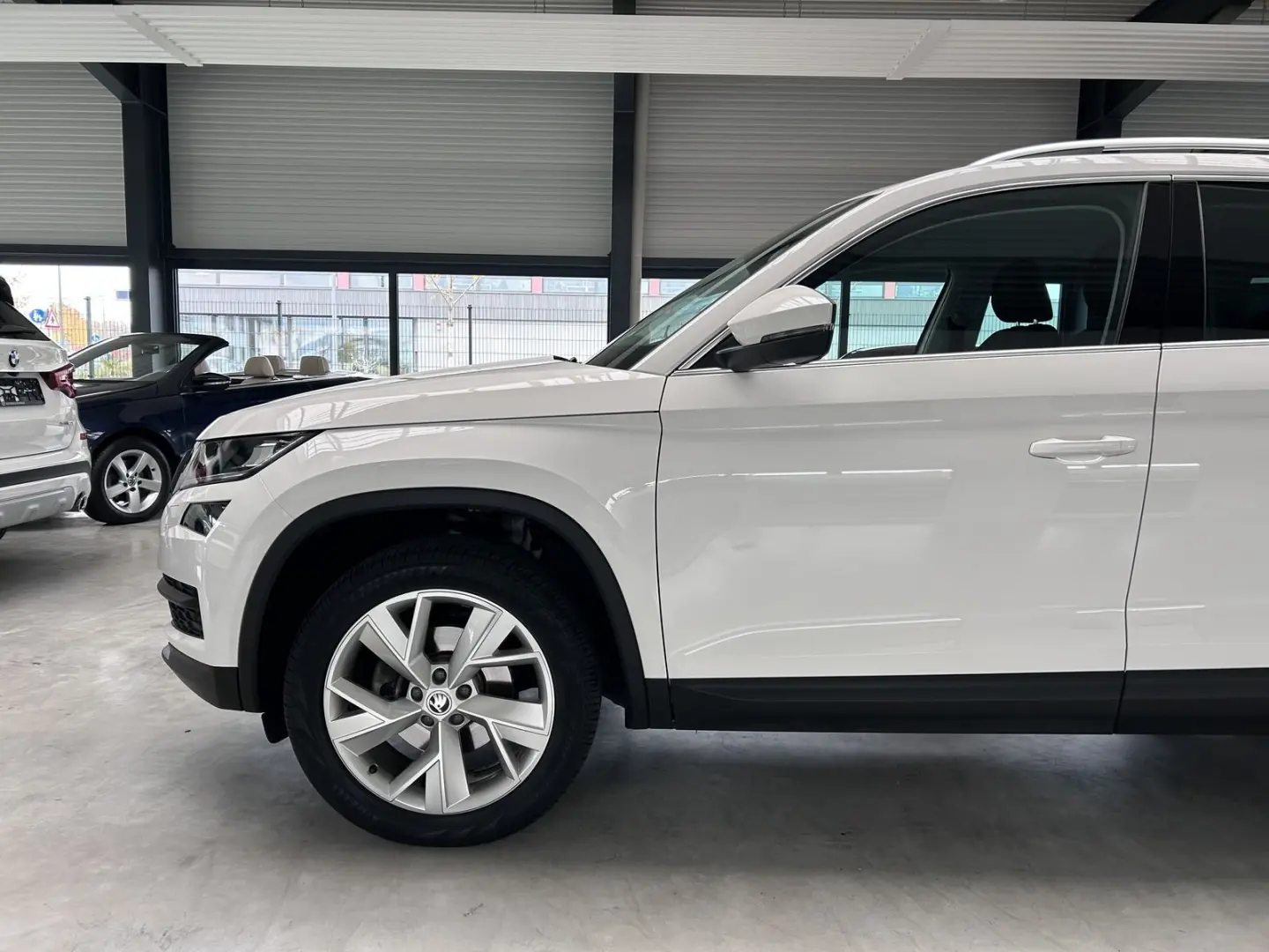 KODIAQ NAVI+LED+KAMERA+KESSY+ACC+DAB+VIRTUAL+TÜV