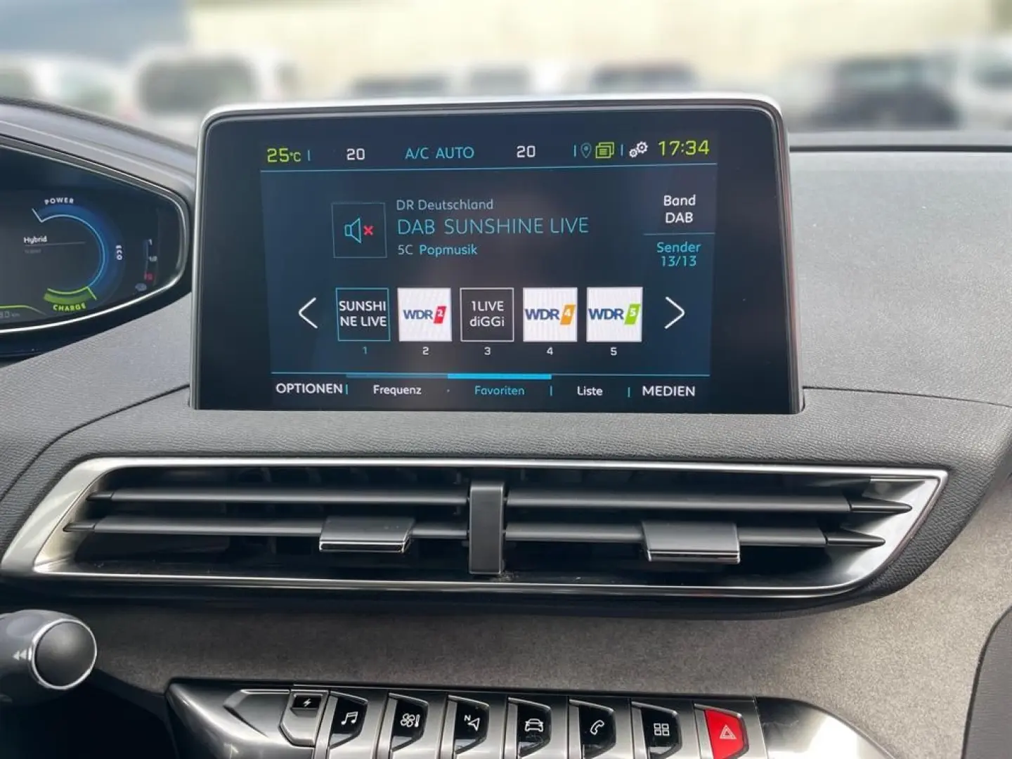 3008 Hybrid 300 GT Automatik