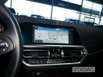 420i A Coupe Glasdach AHK elektrisch Bluetooth