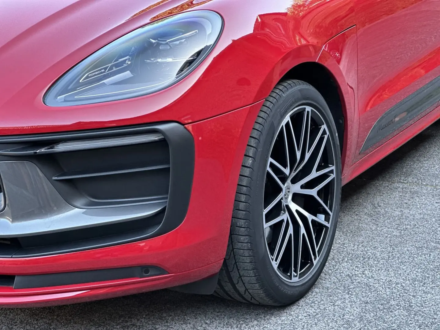 Macan T BOSE*PANORAMA*KAMERA*RELING*21 RS SPYDER