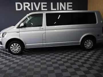 VW Caravelle DSG Lang Comfortline Bus