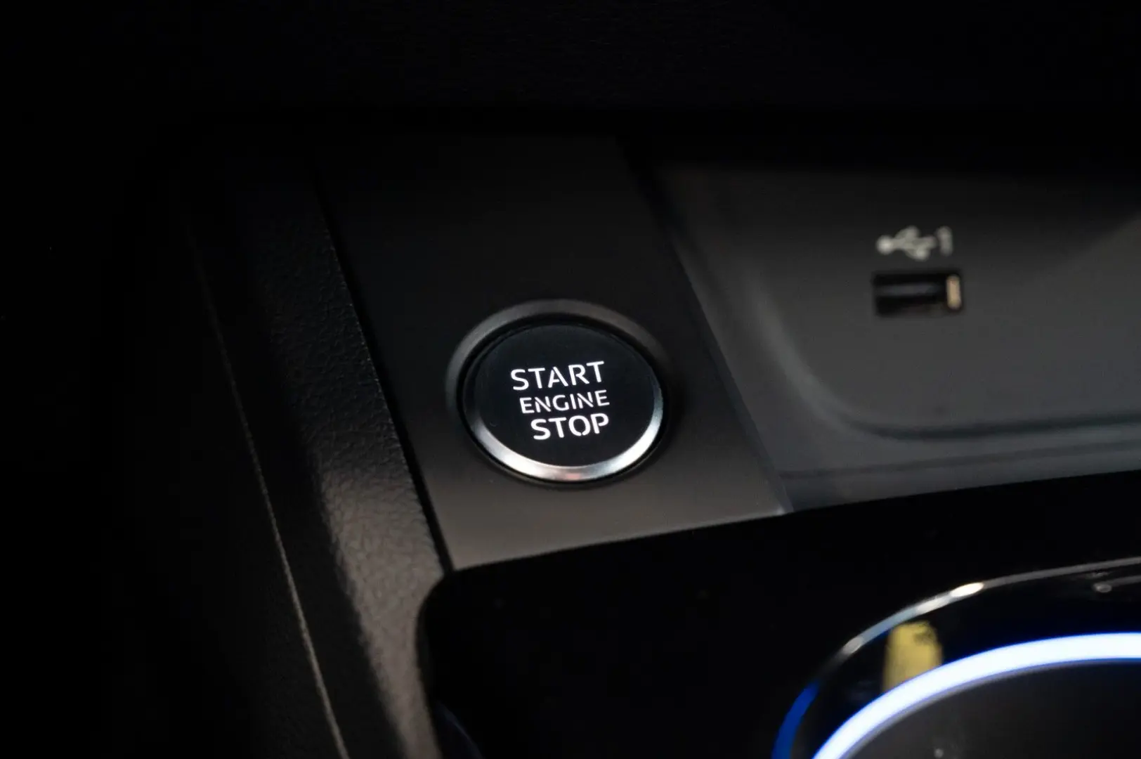 A4 Lim 50 TDI quattro|3x S-LINE+COMPETITION|ACC