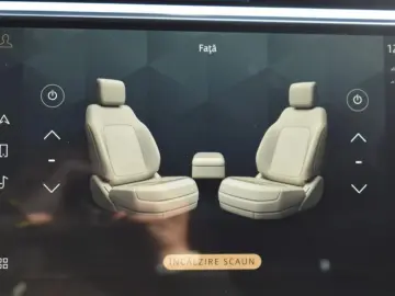 Jaguar F-Pace P400e Hybrid Plug In Dynamic-R SE