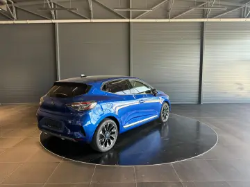 Renault Clio V E-Tech full hybrid 145 Techno