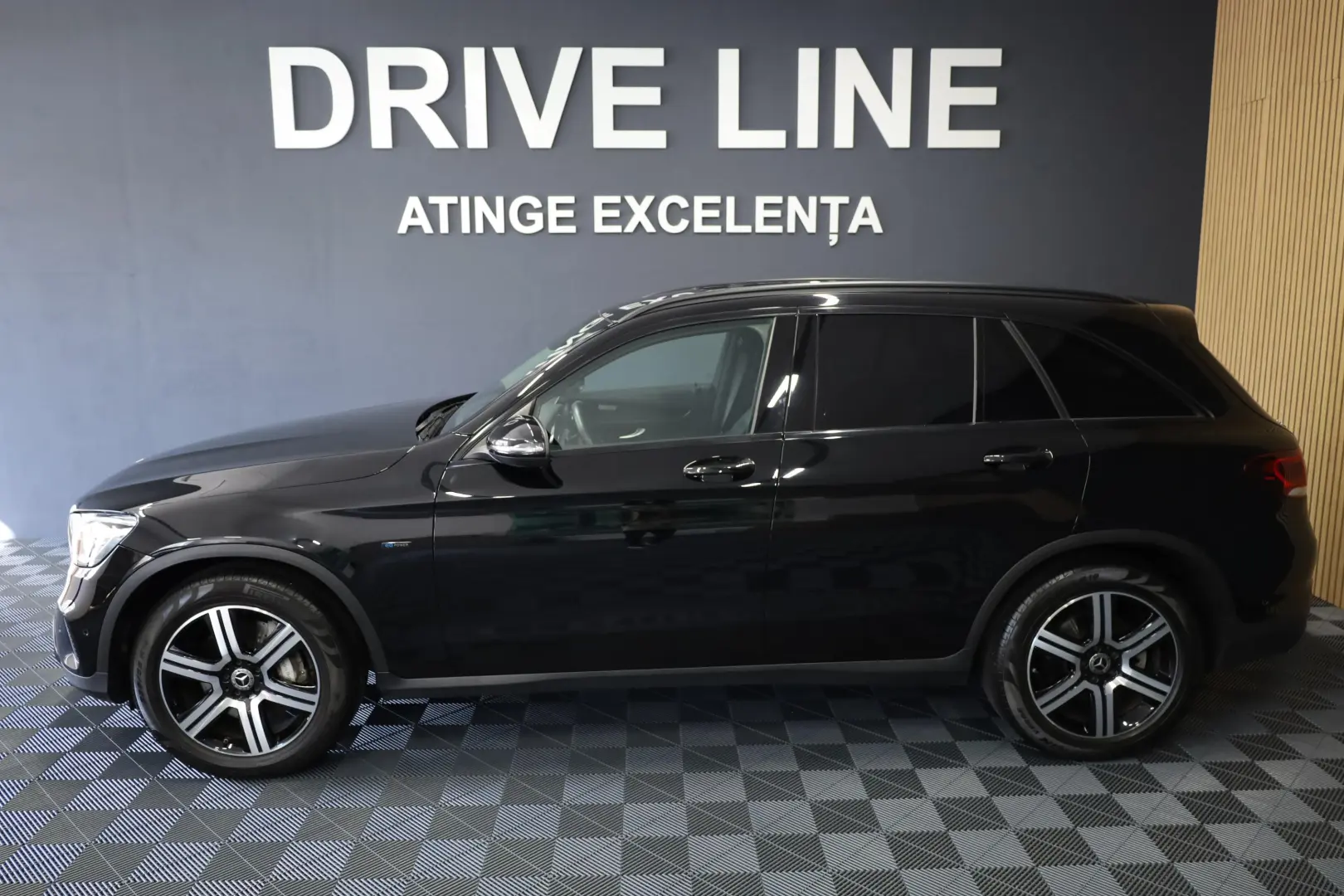 Mercedes-Benz GLC 300 de 4Matic 9G-TRONIC