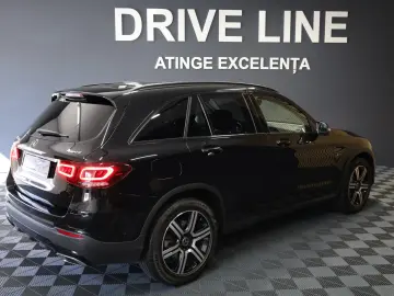 Mercedes-Benz GLC 300 de 4Matic 9G-TRONIC