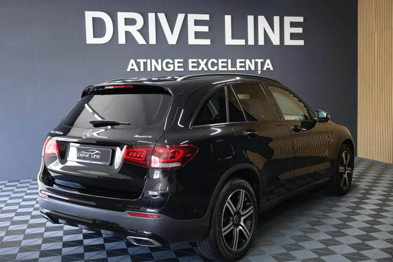 Mercedes-Benz GLC 300 de 4Matic 9G-TRONIC