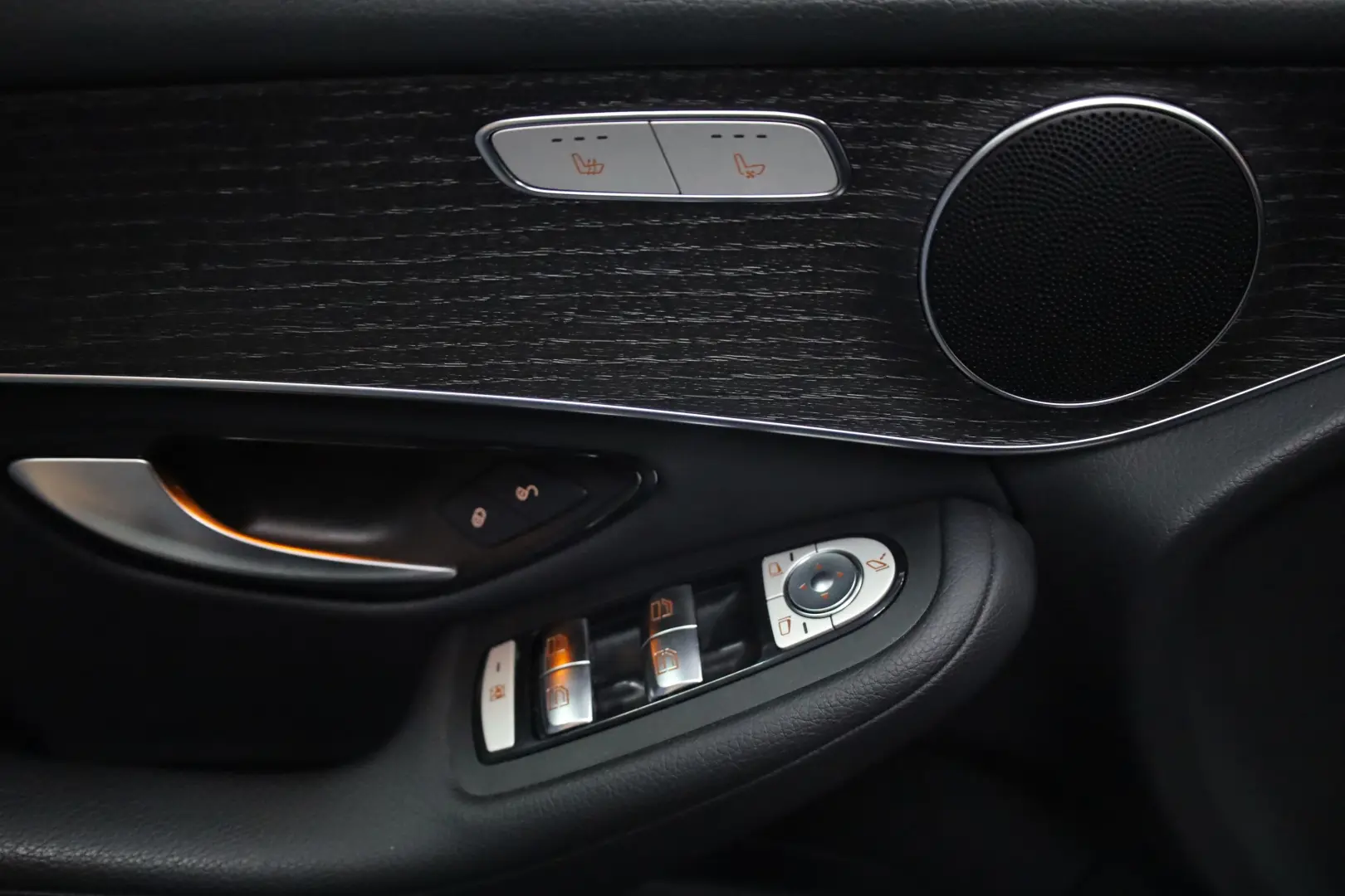 Mercedes-Benz GLC 300 de 4Matic 9G-TRONIC