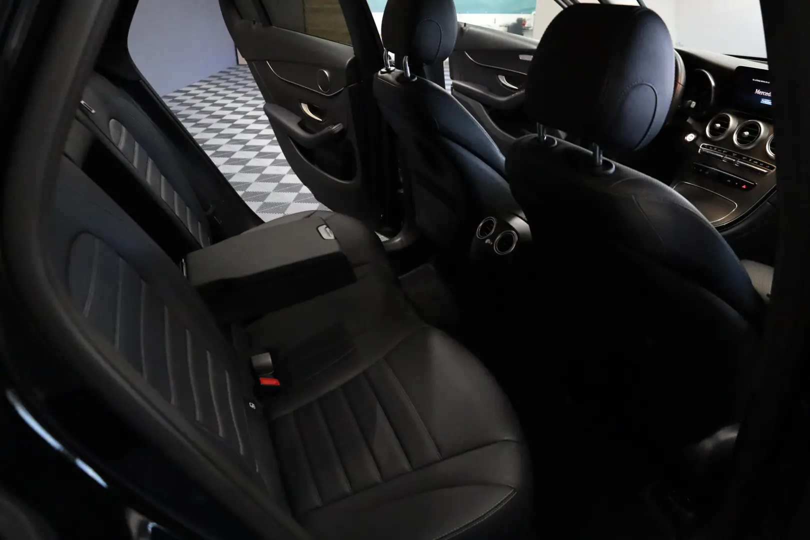 Mercedes-Benz GLC 300 de 4Matic 9G-TRONIC