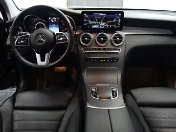 Mercedes-Benz GLC 300 de 4Matic 9G-TRONIC