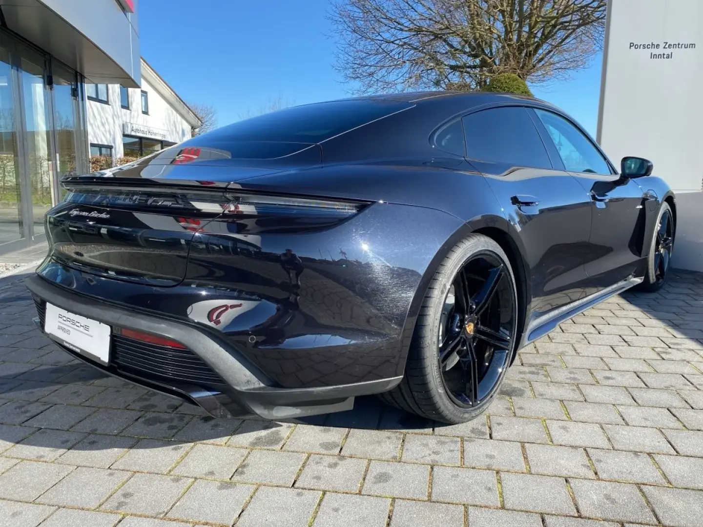 Taycan Turbo | Pano-Dach |LED-Matrix +