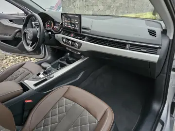 AUDI A4 BERLINA S-Line