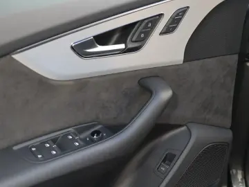 Q8 50 TDI quattro 3x S line
