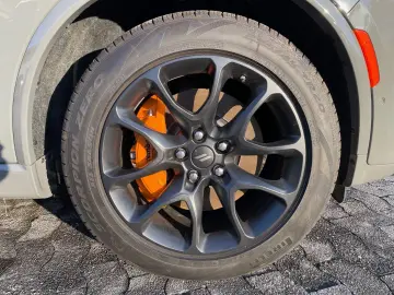 Durango Plus Hemi Orange 5.7 V8