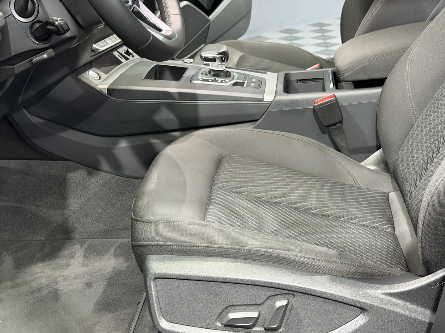 Audi Q5 2.0 40 TDI quattro MHEV