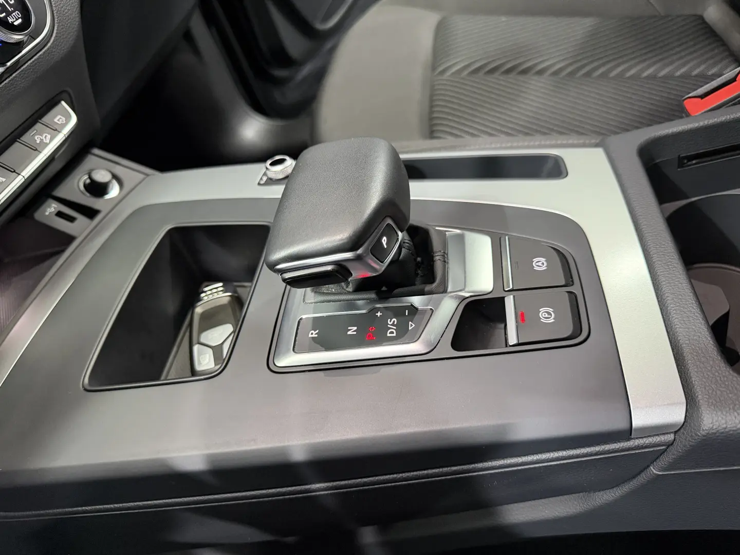 Audi Q5 2.0 40 TDI quattro MHEV