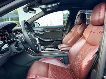 Audi S8 Carbon/Ceramice