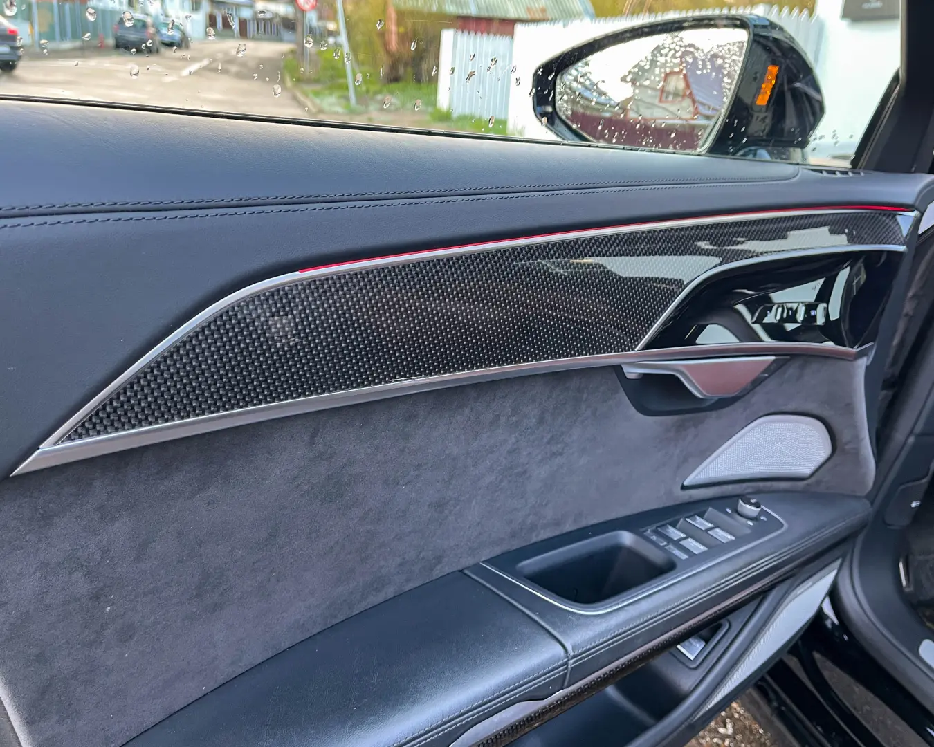 Audi S8 Carbon/Ceramice