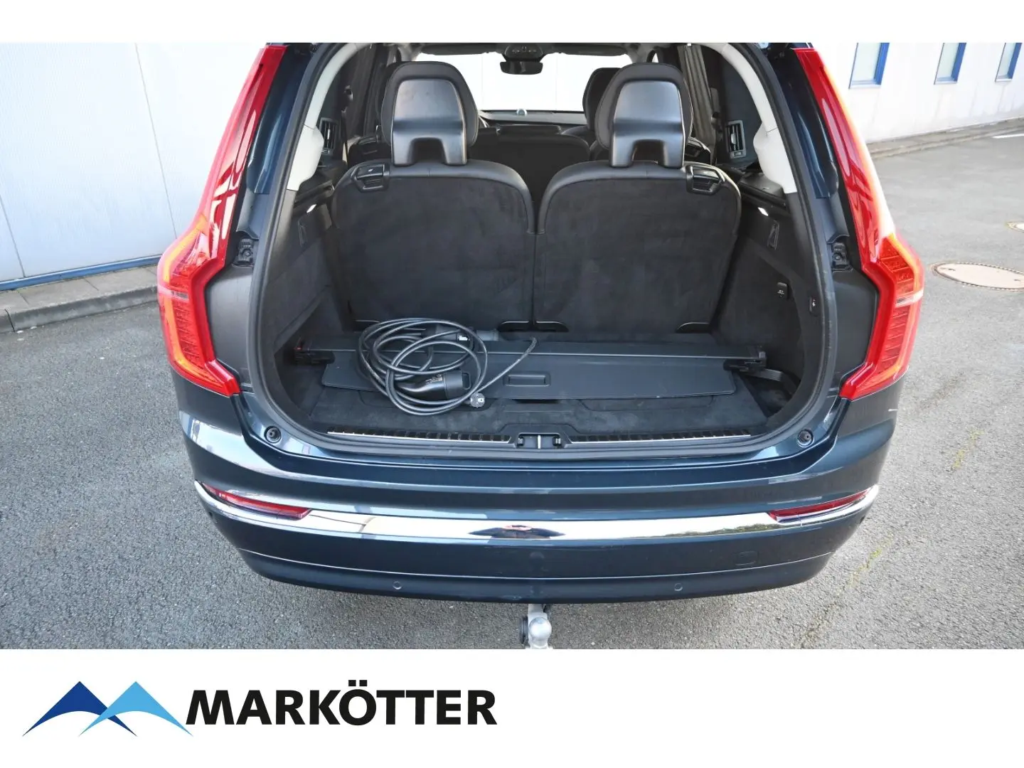 XC90 T8 AWD Recharge Ultimate Bright/B&W/AHK/21'