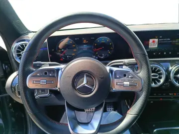200 Coupé AMG LINE*MBUX*NAVI*ALCANTARA 1,3 Lt...