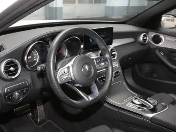 C 300 e AMG Night Navi Kamera SpurPaket Keyless