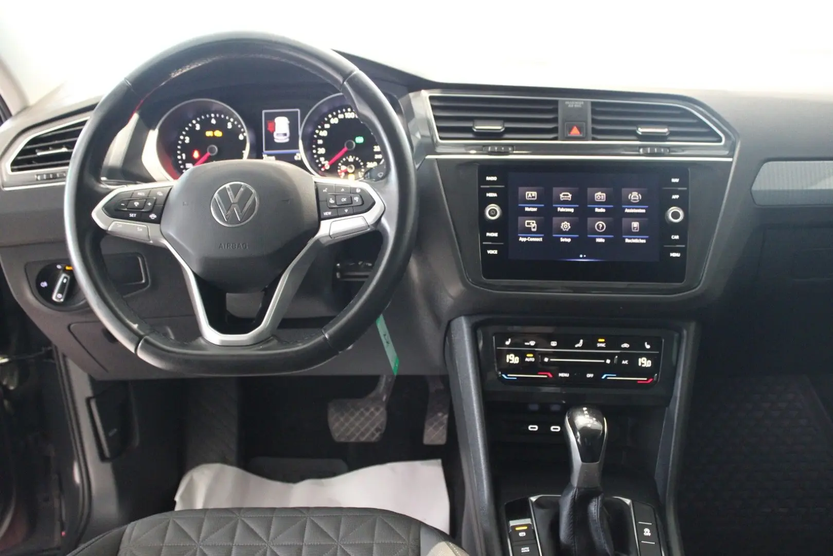 Tiguan Life 1.5 TSI*ACC**Panorama*