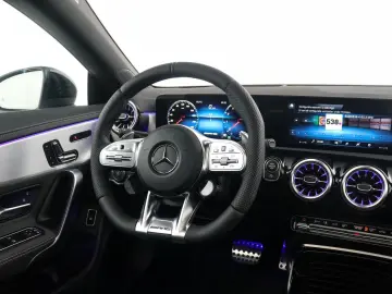 CLA 35 AMG 4MATIC Premium Plus Mercedes-Benz CLA