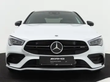 CLA 35 AMG 4MATIC Premium Plus Mercedes-Benz CLA