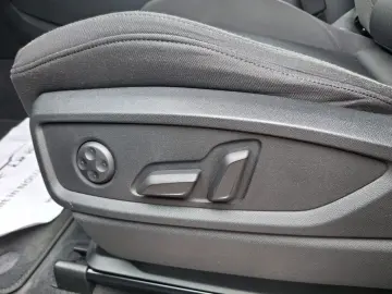 AUDI Q5 55 TFSI e quattro S tronic