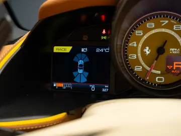 Ferrari 812 GTS