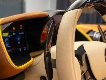 Ferrari 812 GTS
