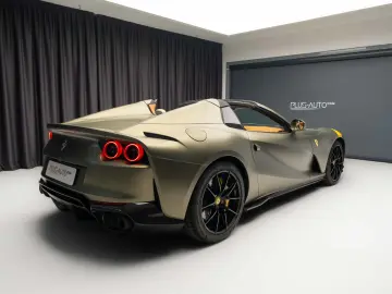 Ferrari 812 GTS