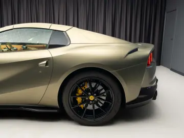 Ferrari 812 GTS