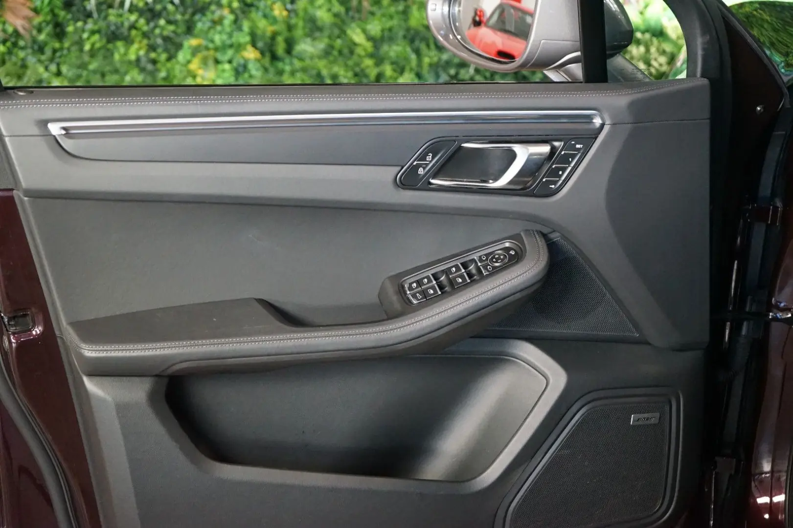 Macan T*ACC*PASM*18-SEATS*APPROVED