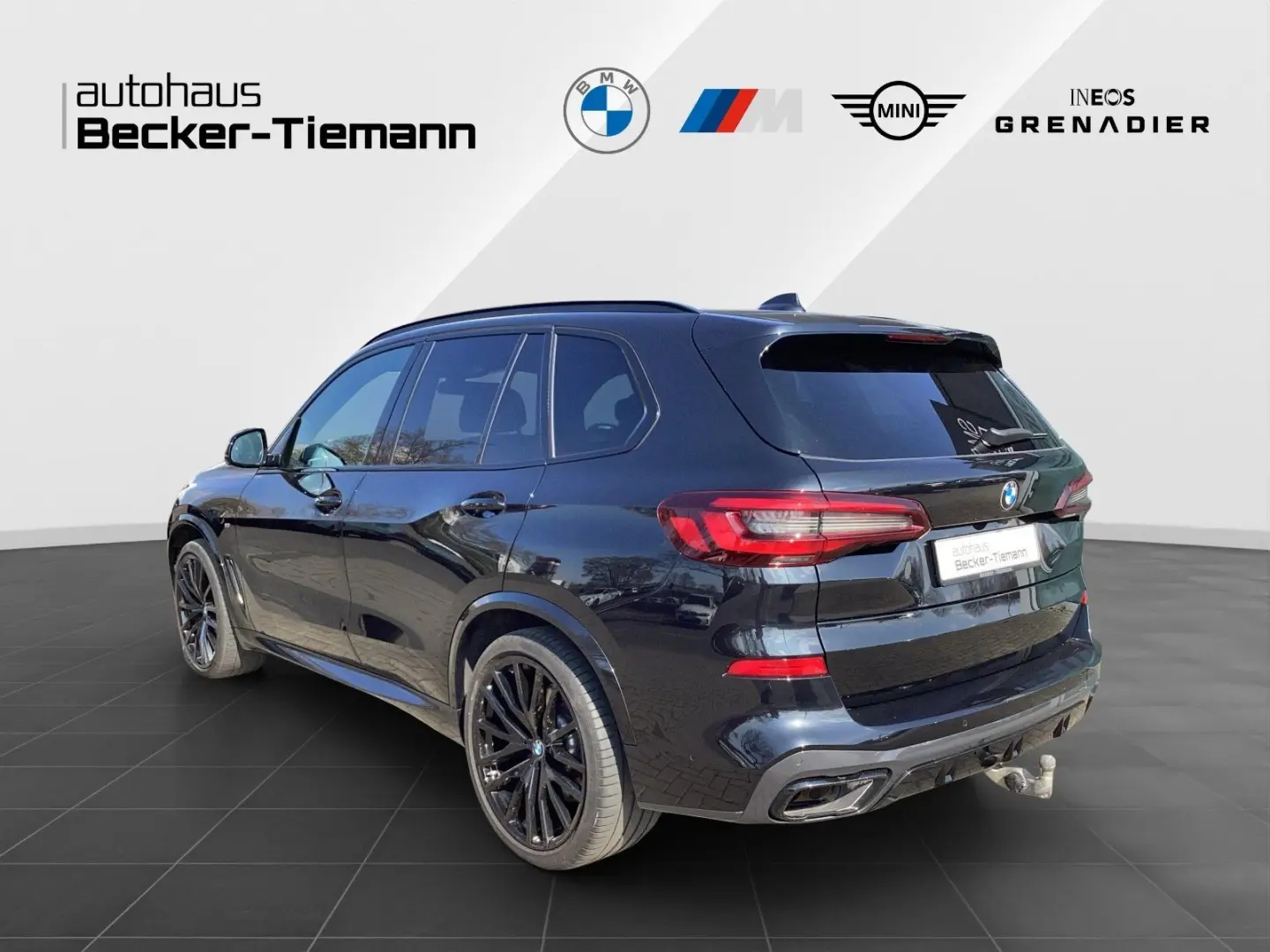 X5 M50i AHK / Std.Hz. / B&W Sound / ACC / Laser 