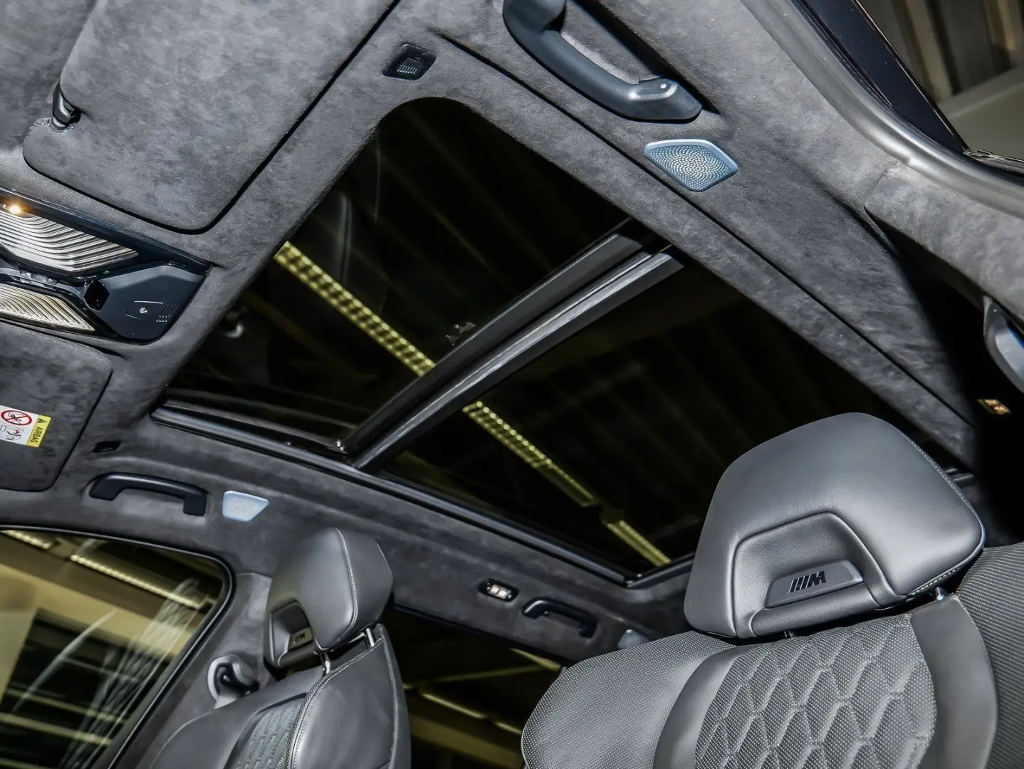 X7 M50i HUD PANO ACC AHK RFK NAVI Standh. LED