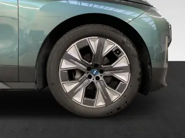 iX xDrive40 AHK|HarmanKardon|DrivingAss.Prof.