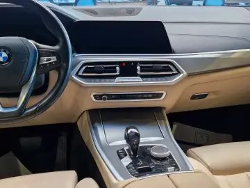 X5 xDrive45e xLine*LED*Head Up*Navi*Soft-Close*