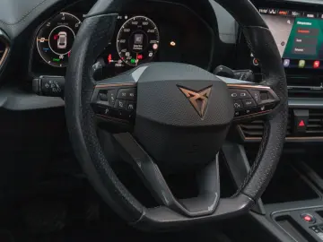 Formentor 1.4 eHybrid KAMERA NAVI+ WINTERPAKET