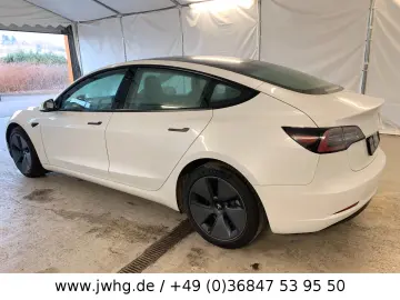 Model 3 Shanghai 60kWh Autopilot-3 Vollleder 18