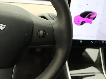 Model 3 Standard RWD Plus [ AUTOPILOT+60 kWh+PRE
