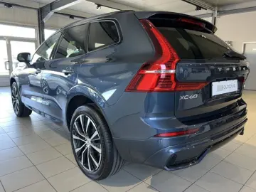 XC60 B4 Plus Dark ACC BLIS Pano Kamera Leder LED