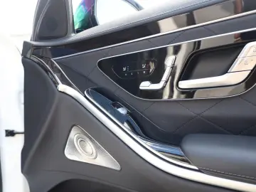 S 580 S -AMG/Night Paket/HUD/Panorama/Energizing